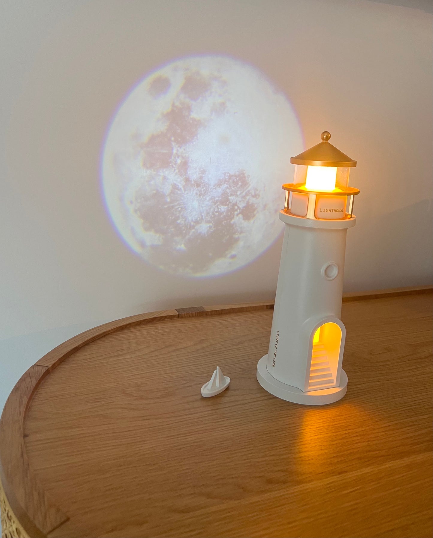 ✨ Proyector de luna + luz ambiental + altavoz Bluetooth